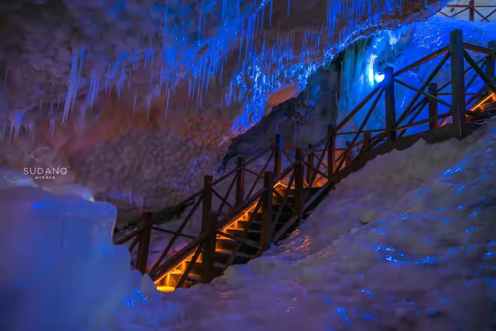 广西的这个山洞寒气逼人,拥有三大"世界之最",夏天避暑胜地