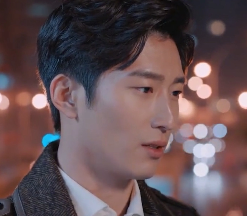 海上繁花:杜晓苏雷宇峥订婚,岳母送的礼物太奇葩,窦骁瞬间脸红_腾讯