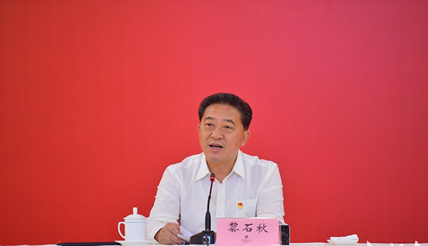 黎石秋介绍,就业是民生之本,发展之基.