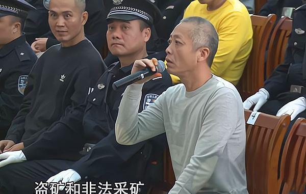 回顾海南黑老大黄鸿发作恶多端刺杀男童非法敛财25亿