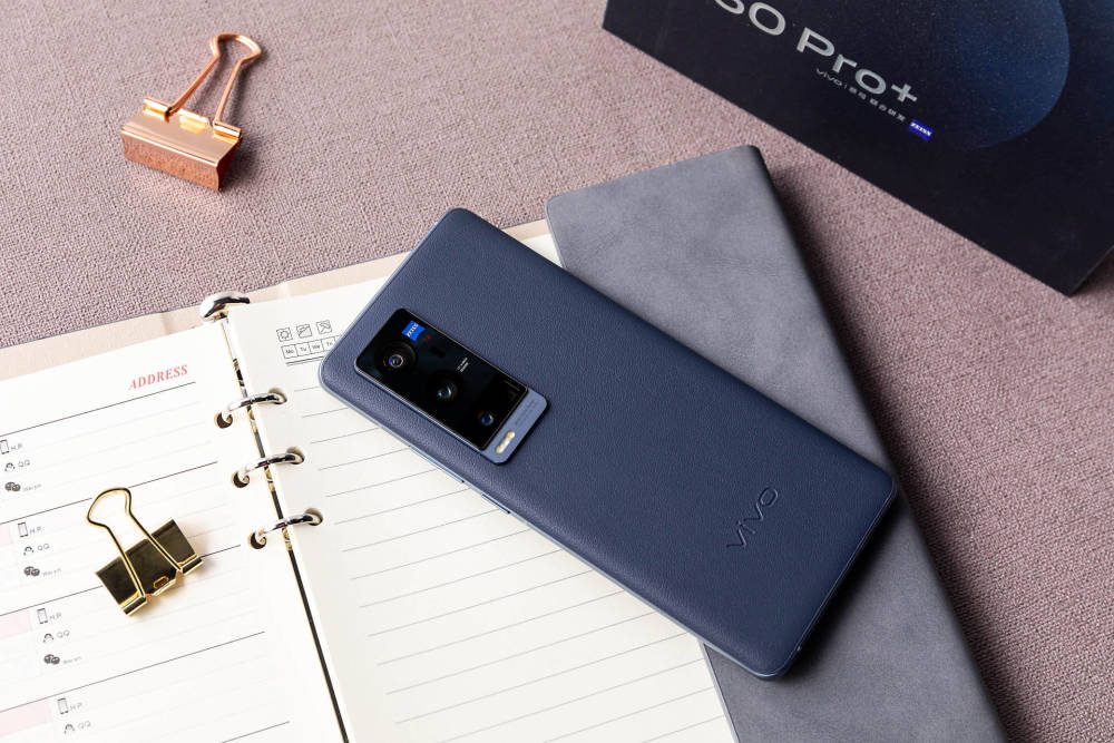 出现降价的三款骁龙888旗舰,性价比高颜值出众,现在入手正合适!