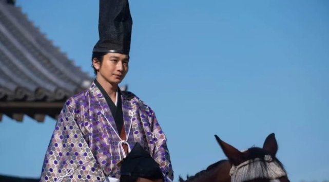 踌躇满志却中道崩殂生不逢时的剑豪将军足利义辉