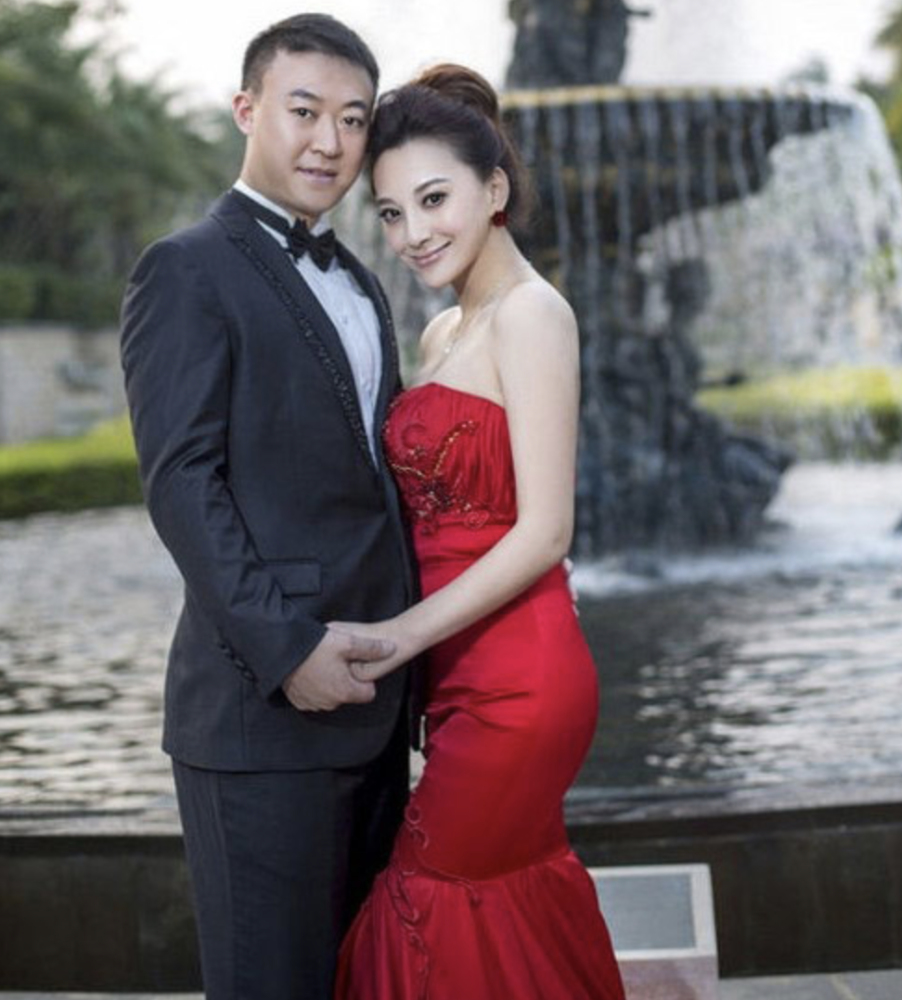 马琳18个世界冠军结婚现场宣布退役婚后称妻子是白月光