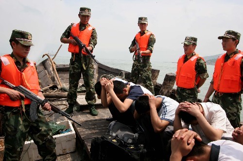 中国基建再出手云南边境建立500千米隔离墙抵御非法偷渡越境