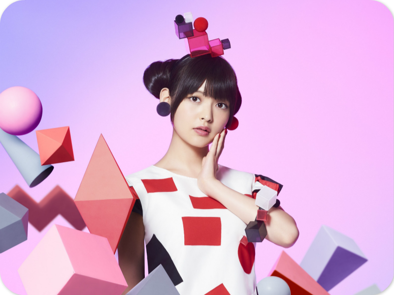 铁杆军迷声优上坂堇带着日本青年高唱喀秋莎