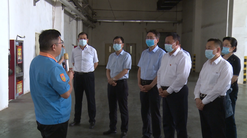 伊犁州党委副书记,代州长哈丹·卡宾一同调研.