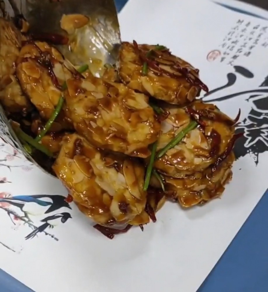 今天美食麒麟茄子高级饭店里的招牌菜在家也能做出那个味