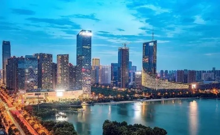 全国公司排行_2021年全国高校薪酬排行榜曝光:第一名不是清华北大!