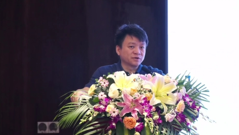 李剑教授进行学术汇报