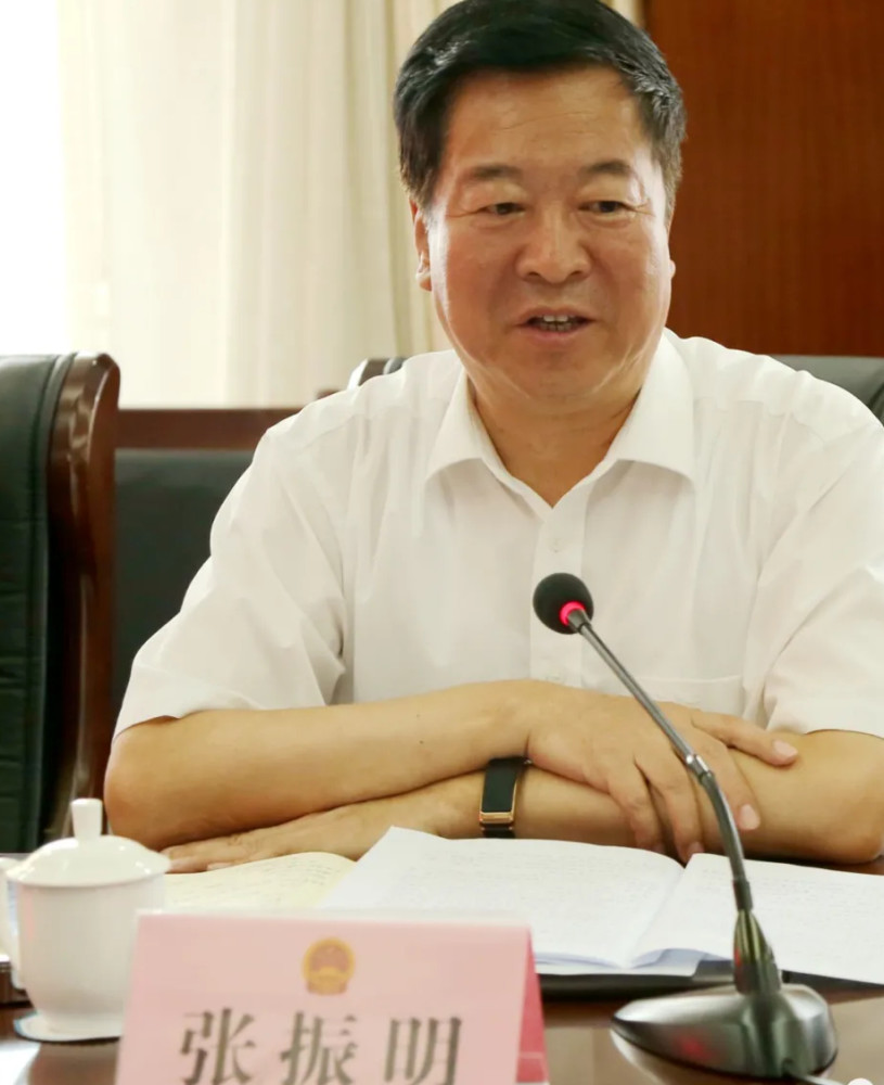 市人大常委会在岚县开展《吕梁市城市绿化条例》执法调研