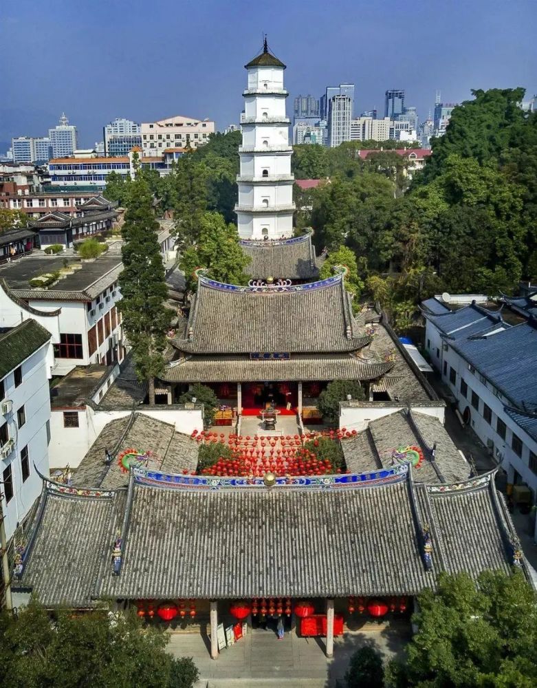 古建筑界的白高美福州白塔栋栋娜娜说古厝1