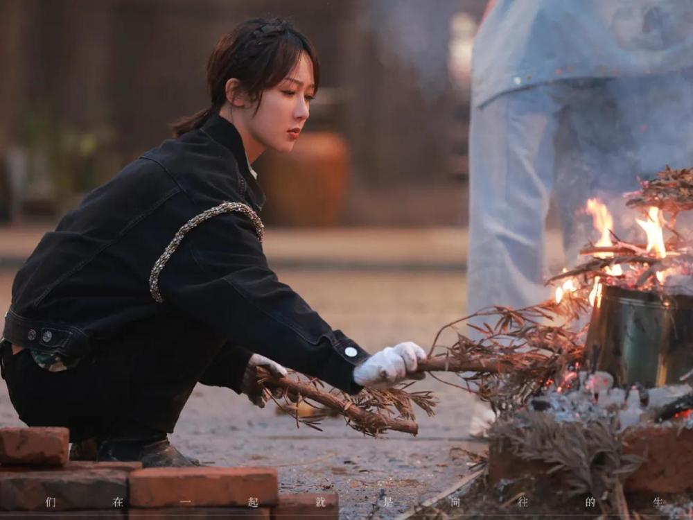 前有周迅,后有杨紫,在蘑菇屋住两晚的嘉宾,观众反应大不同