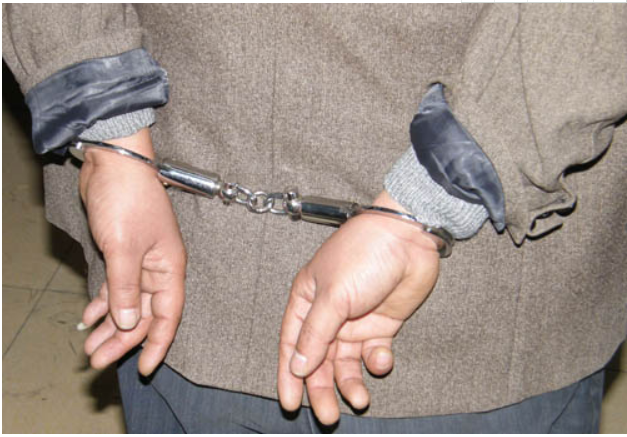 警察刑讯逼供致人死亡,检察长立案调查被打残,回顾20