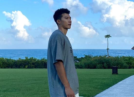 ncaa 曾拒清华赴美追梦，却惨遭韦德无情爆打，今回归试训CBA球队