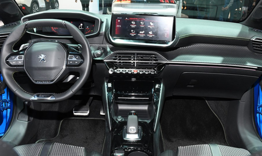 新款标致208减重40公斤,外观,内饰焕然一新,飞度地位不保