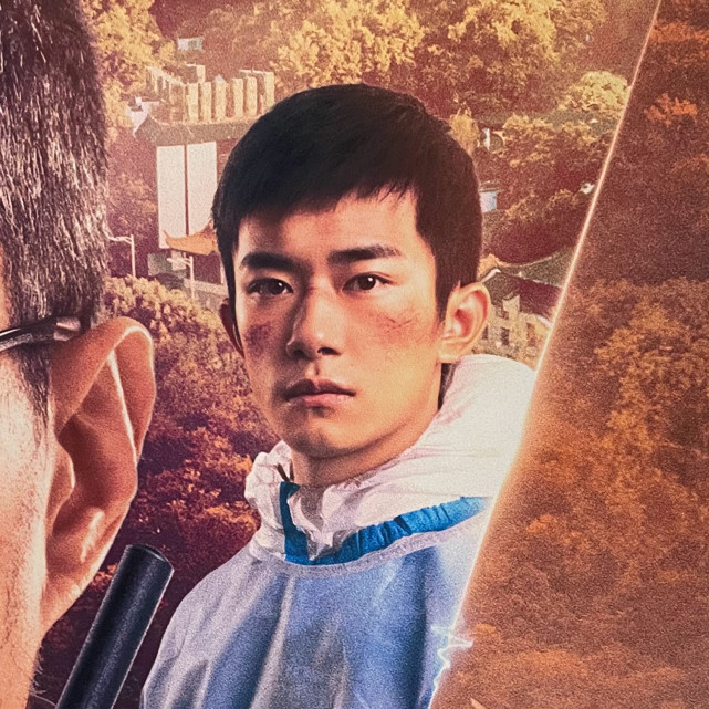 长津湖贴片预告曝光易烊千玺粉丝联系上千个电影院大力宣传