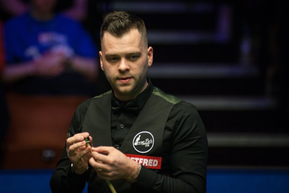 吉米·罗伯逊:降级边缘的"心灵救赎"之旅_腾讯新闻