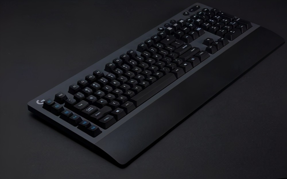 自由自在游戏畅快游戏神装罗技g613无线键盘