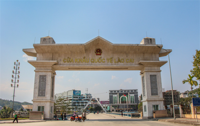 专门针对中国人!越南公职人员向我出入境公民索贿,中方严正交涉