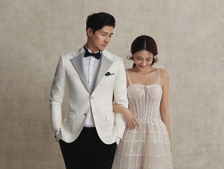 李子峰林籽婚纱照及伴手礼曝光,婚礼将于7月17日举办