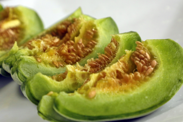 金山人小时候的味道还将继续……|钱贵平|阿婆瓜|金山|枣油桃|梅雨