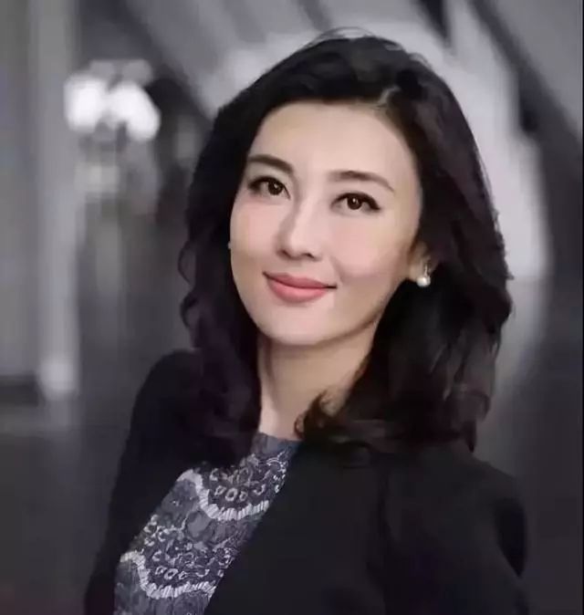 十大最美最有才情女主播排行榜，董卿排名第三！(附2023年排行榜前十排名名单)