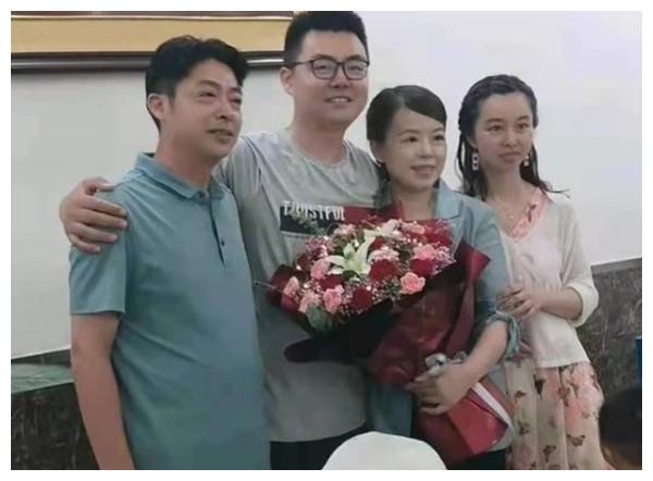 许敏和清秋的电话录音流出是为达成2个目的姚策还是了解许妈