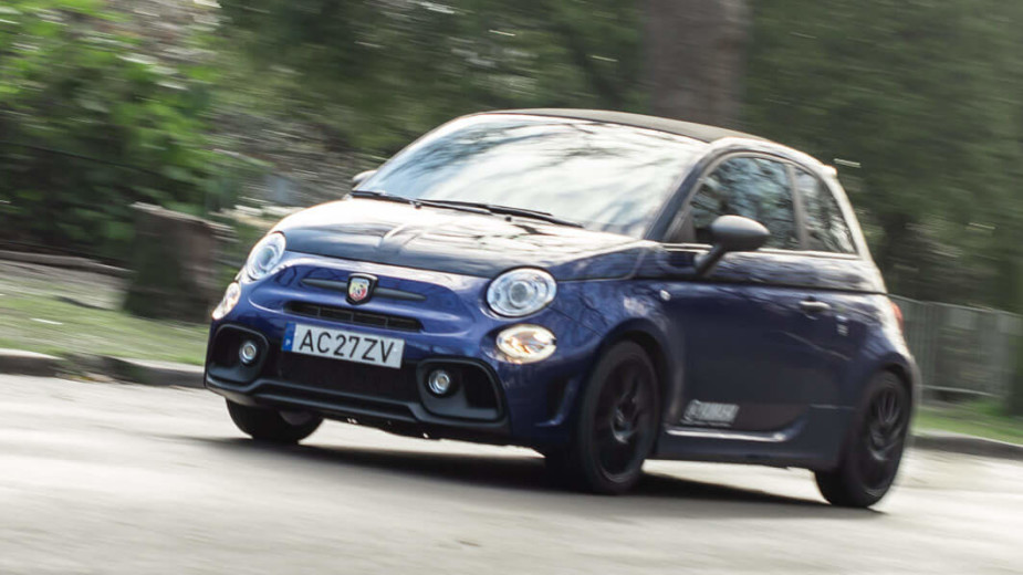 阿巴斯abarth 595c yamaha特别版:个性的执着之作