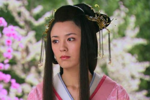 刘邦一听,觉得特别有道理,当时就想派鲁元公主去和亲.