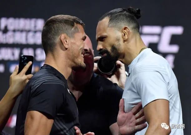 嘴炮vs钻石三番战赛前称重中国选手胡耀宗参战