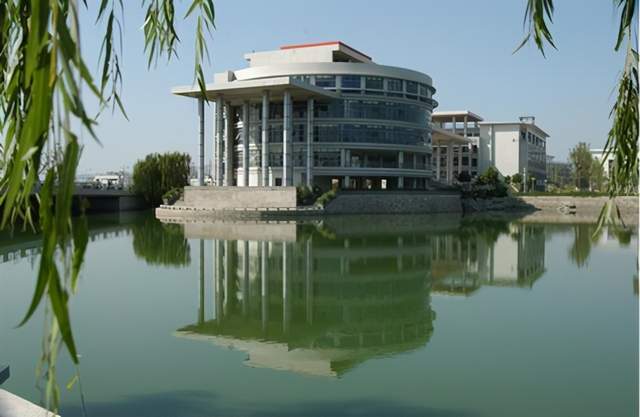 中国4大邮电大学:不愁就业,但录取分很高