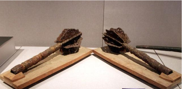 历史上真有用双锤的武将吗