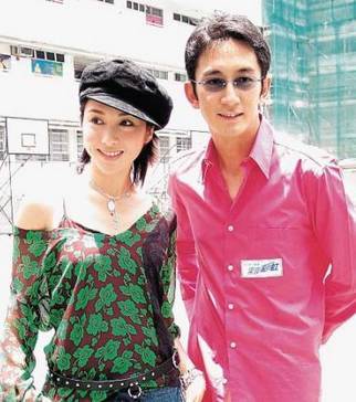 年轻时的罗泳娴靓照