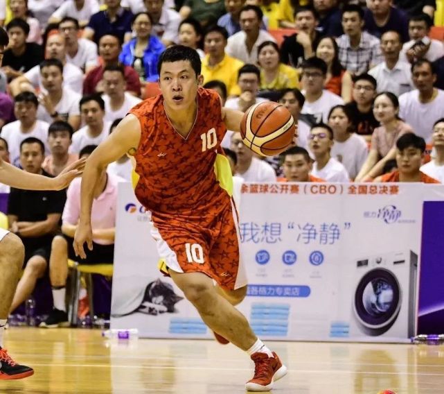 野球国家队强势来袭,清华冠军后卫能否率队卫冕?