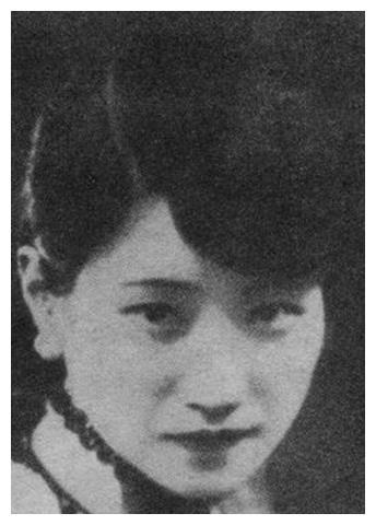 陆小曼是陆家的独生女,徐志摩遇难后穷困潦倒,娘家为何不资助?