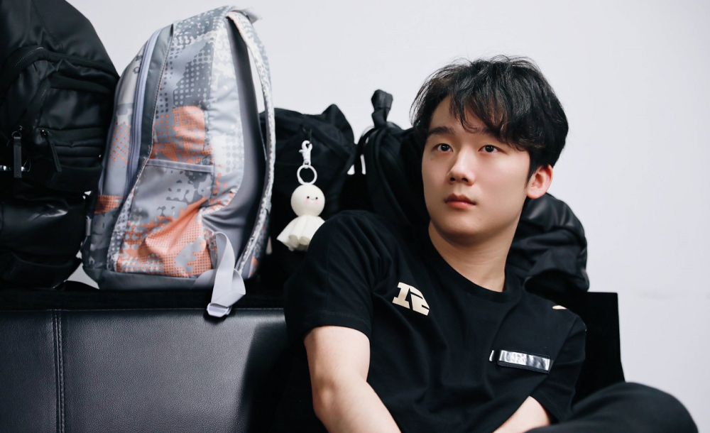 rngm基本无缘世冠杯正赛网友都这样了还不如让猫神上场试试