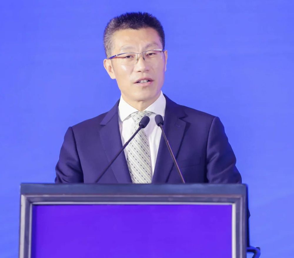 上海继续保持全球第三国际航运中心建设成效显著刚刚举