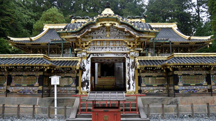 日本这座世界遗产宫殿是德川家康之墓但还刻有陶渊明和苏东坡
