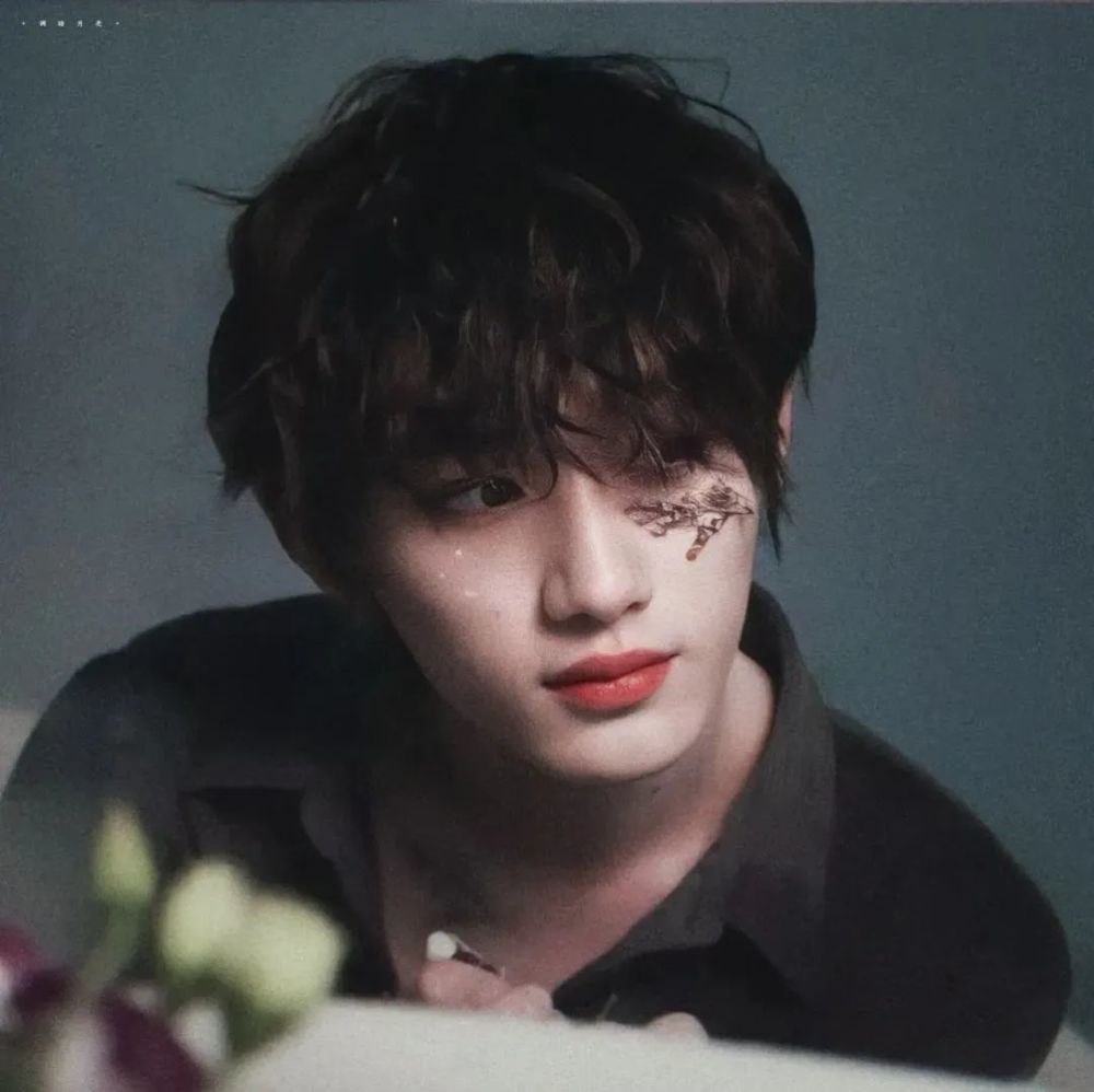 你刷不到的丁程鑫头像