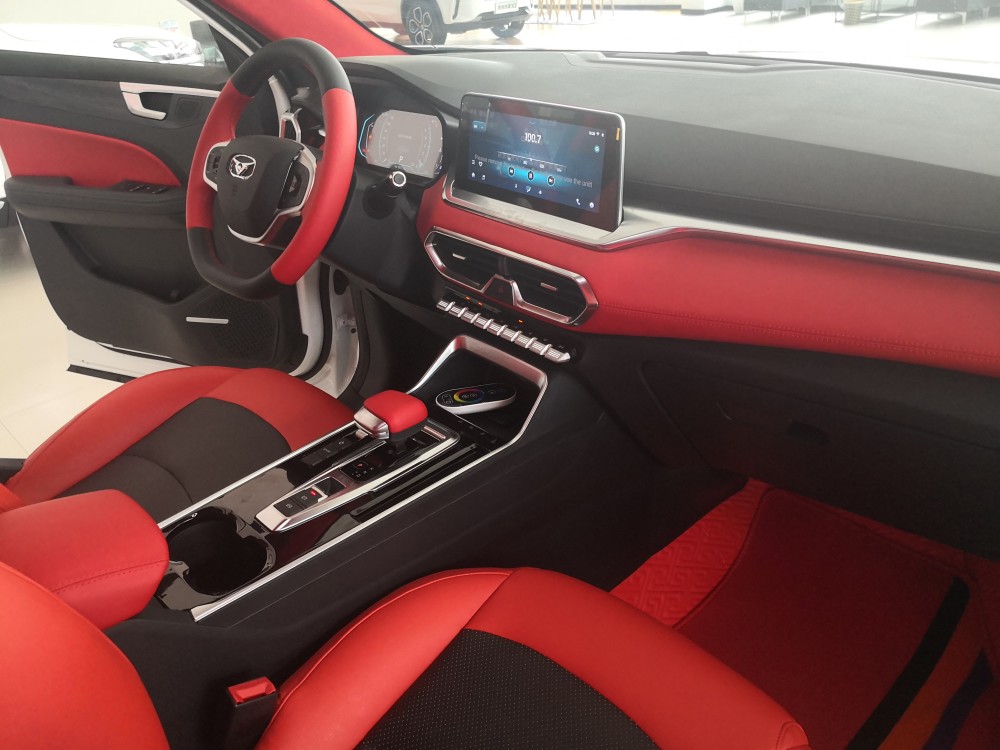 全能小钢炮也能玩风骚凯翼炫界pro网红改装版已经来到