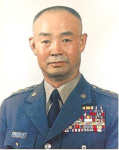 中国台湾省五指山上军人公墓中的高级将领盘点