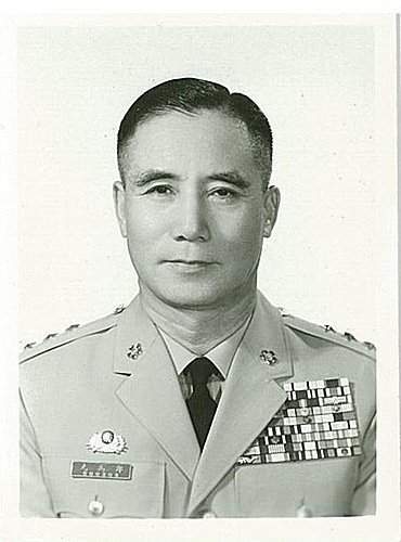 中国台湾省五指山上军人公墓中的高级将领盘点