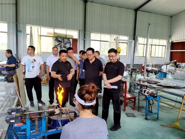 马索义带队赴示范区、睢阳区检查企业特种设备安全