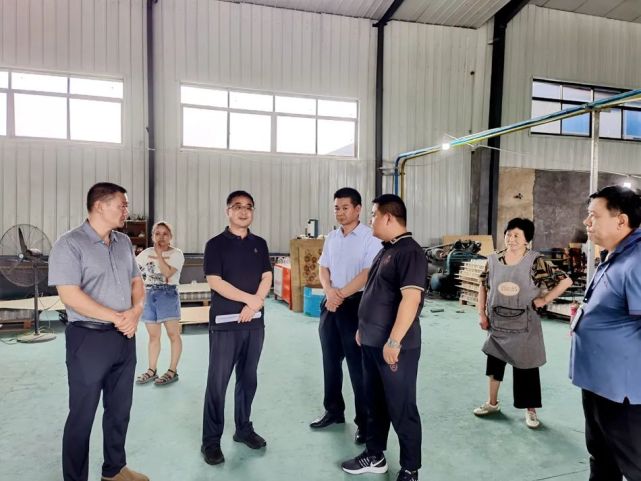 马索义带队赴示范区、睢阳区检查企业特种设备安全