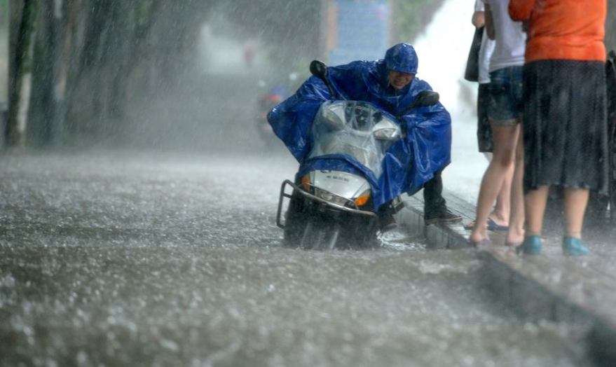 预警预警预警暴雨降临涉县这些事必须要做到