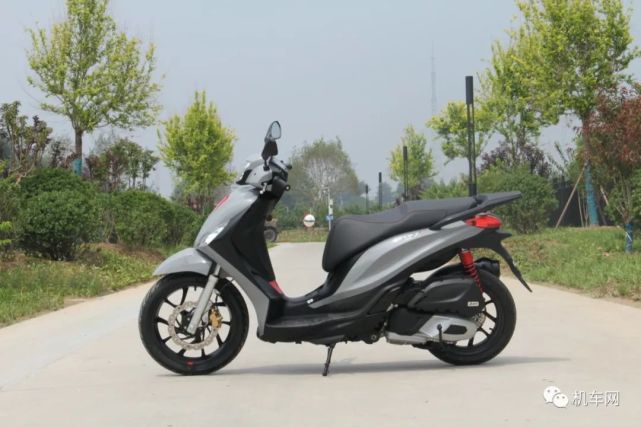 比亚乔medley城市代步可甜可咸