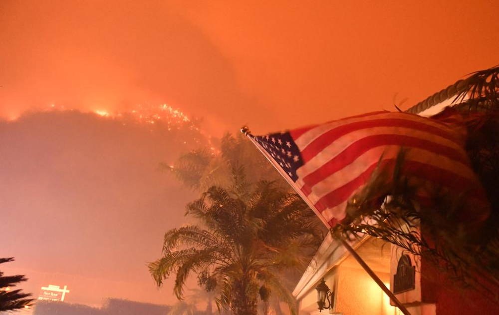 贝壳在海滩直接烤熟!加拿大遭极端罕见高温,至少导致486人死亡