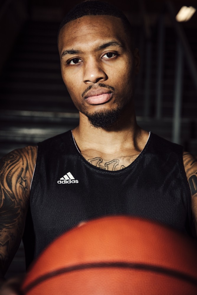 利拉德头像壁纸