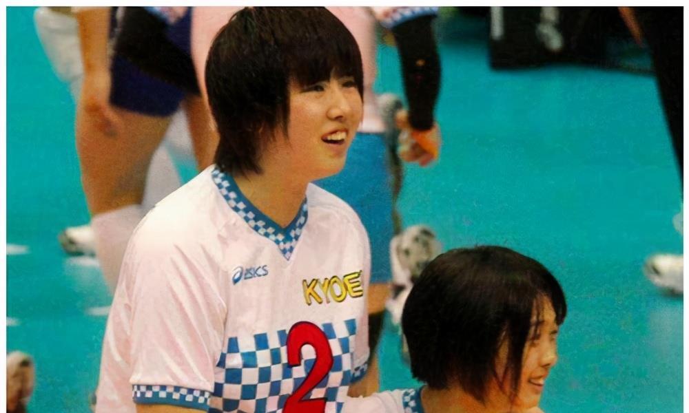 她是中国女排叛徒入日籍后却处处遭排挤和孤立如今想回国打球