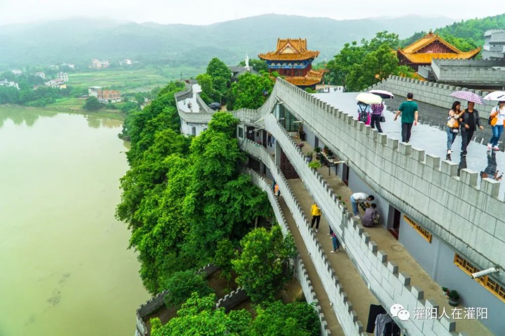灌阳人游湖南湘江第一湾和沉香寺